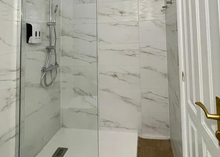 Estrella 圣米格尔德阿沃纳